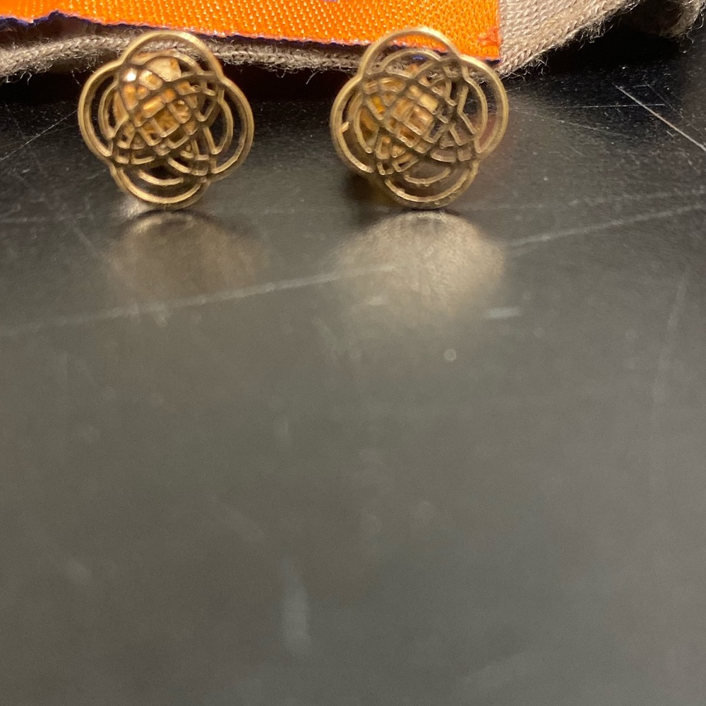 GINETTE INFINITY 18K PURE ROSE GOLD FRENCH Studs